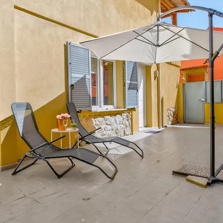 Daire Bel Maison Avec Terrasse 5 Pers Parking & Clim Roquebrune-Cap-Martin